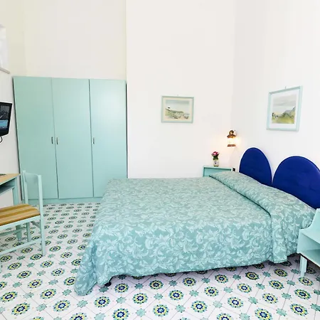 Anna Aparthotel Massa Lubrense