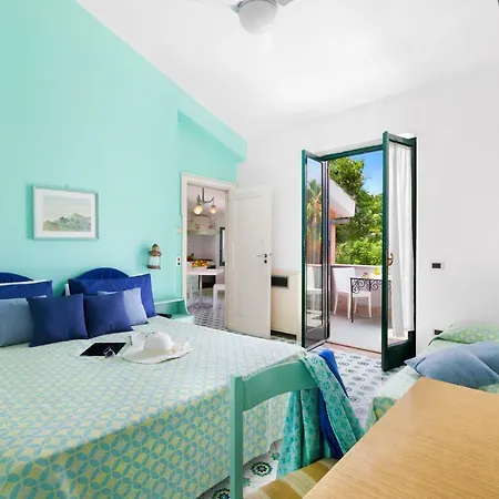 Anna Apart Otel 3*